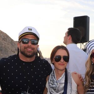 Meet your Posher, Gena